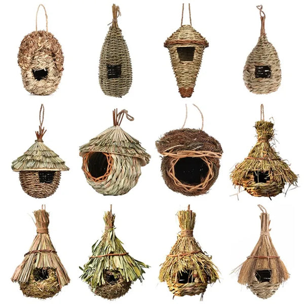Outdoor Decorative Weaved Hanging Parrot Nest Houses
